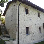 Casa vacanze Antica Cascina - Corgeno