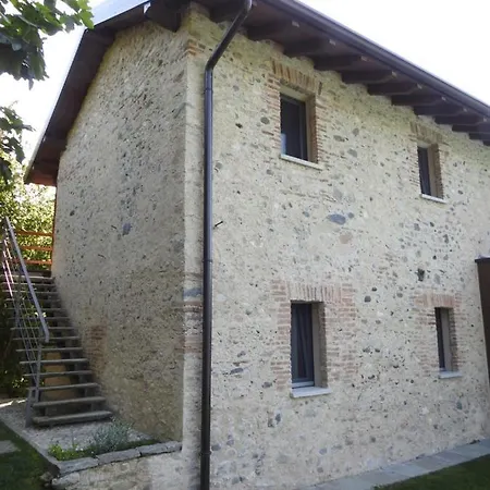 Ferienhaus Antica Cascina - Corgeno