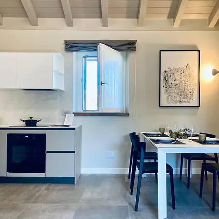 Antica Cascina - بيت للعطل *