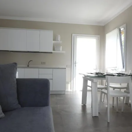 Vakantiehuis Antica Cascina - Corgeno